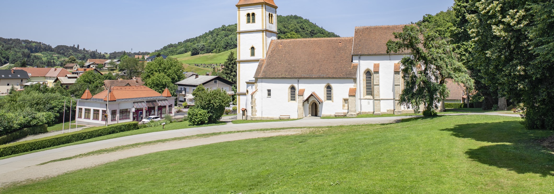 ZADNJE DELO VELIKEGA JOŽETA PLEČNIKA - CERKEV MARIJINEGA VNEBOVZETJA PRI GRADU